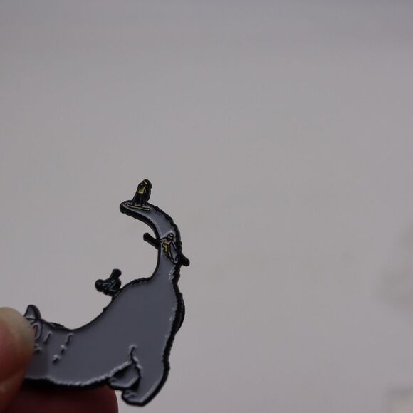 Enamel Novelty Cat Pin Snowboard Ski Kitty Cat Cat Lady Kawaii Cute Pin - Picture 5 of 7